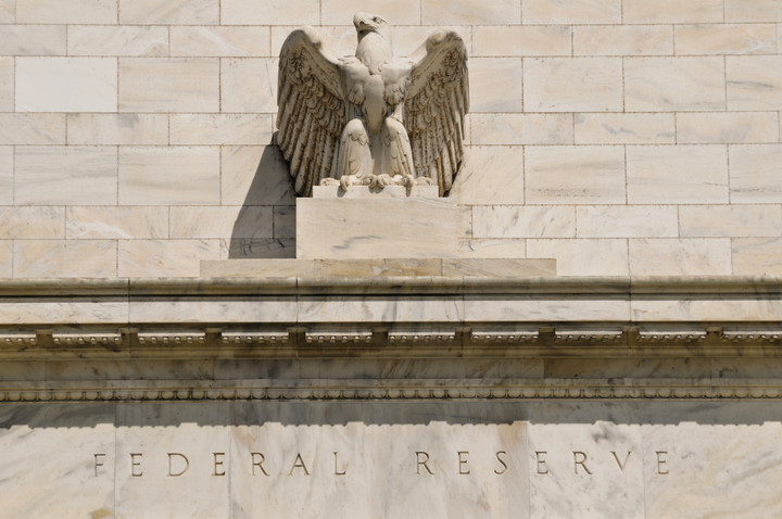 Fed Clears Banks to Make Payouts Without Limits