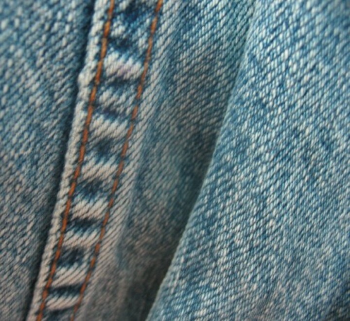 Denim’s Decline Challenges Mall Operators