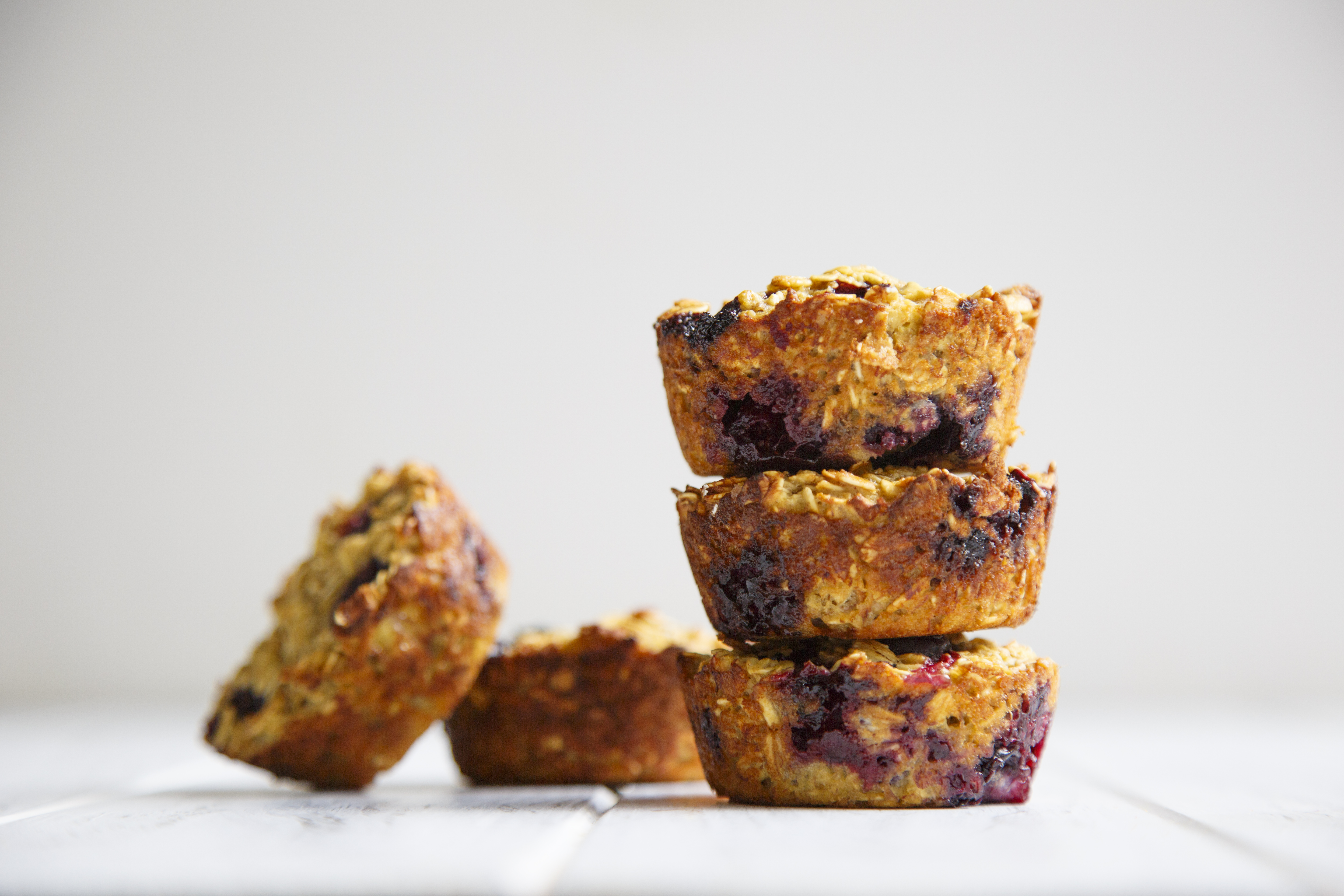 blueberry_oatmeal_cups_1.jpg