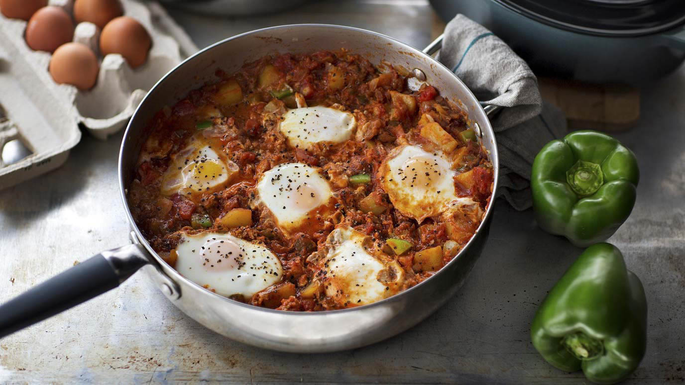 spicy_tomato_egg_skillet_2000x1125.jpg