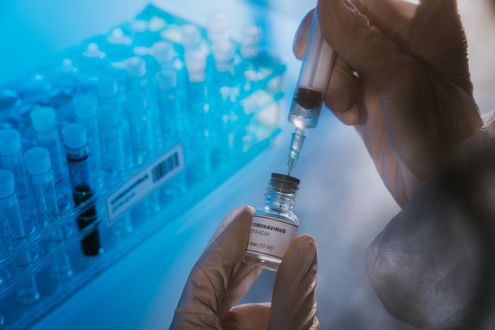 Johnson & Johnson to Start COVID-19 Vaccine Trials in July