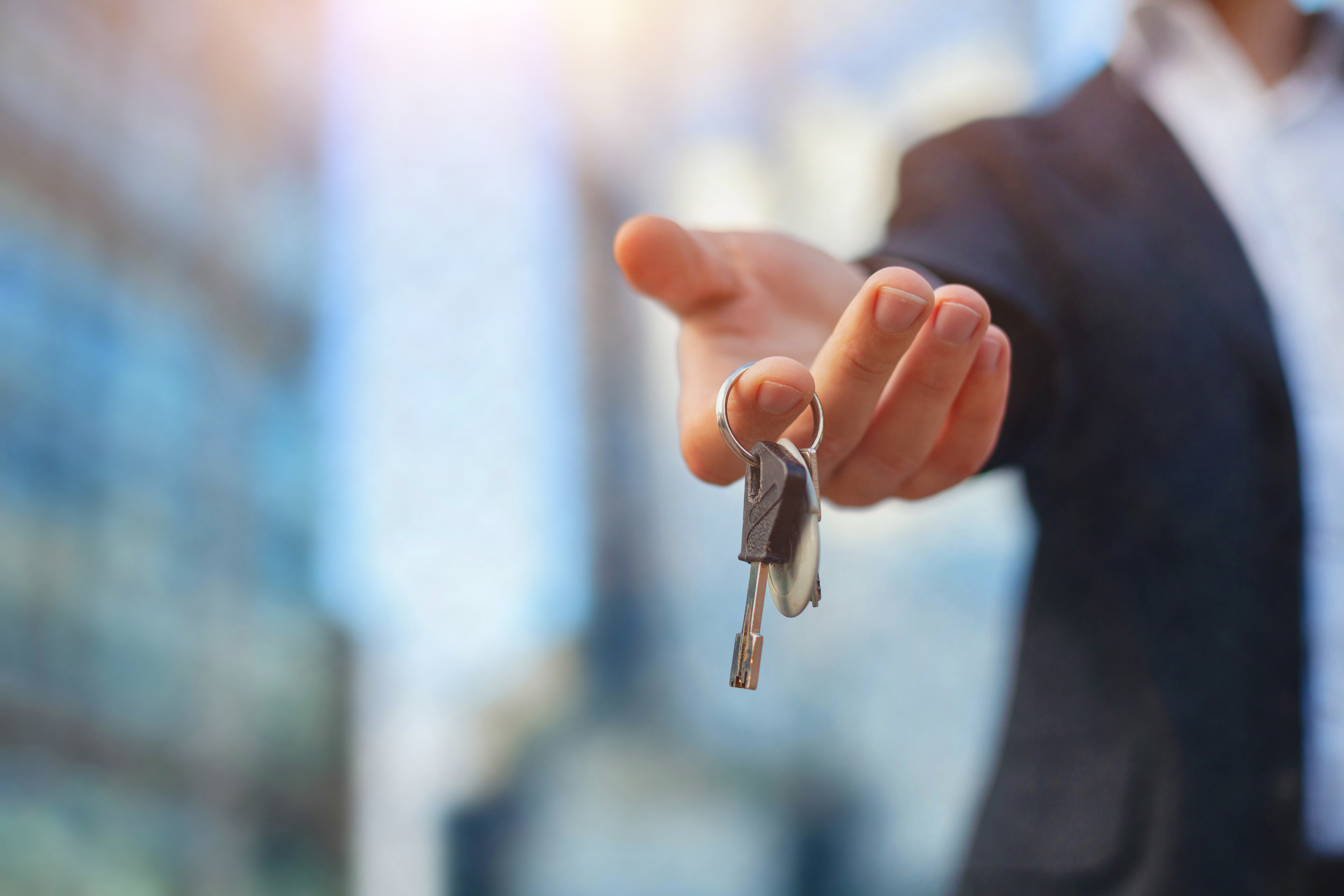 Ten of the best commercial real estate listing platforms