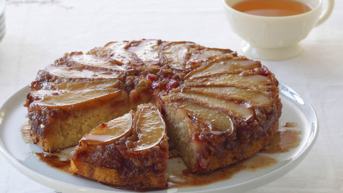 roasted_ginger_and_rhubarb_upside_down_cake_2000x1125.jpg