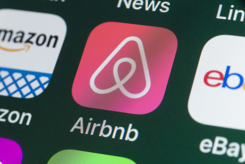 Judge Blocks NYC Crackdown on Airbnb Rentals