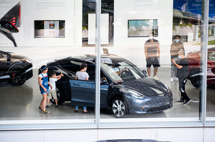 Tesla’s Emission Credits Fuel $104 Million Profit