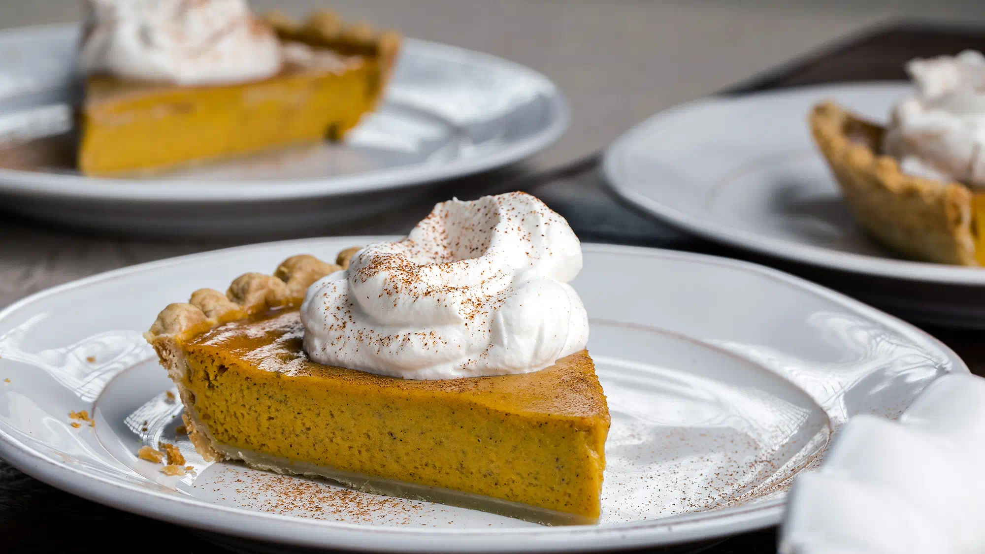 Signature_Pumpkin_Pie_Signature_Pumpkin_Pie_2000x1125.webp