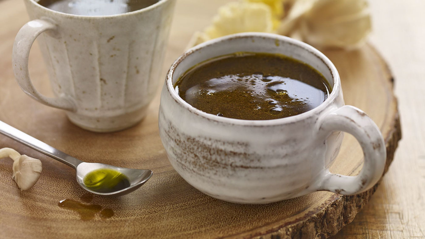 herbed_mushroom_sipping_broth_with_avocado_oil_drizzle_2000x1125.jpg