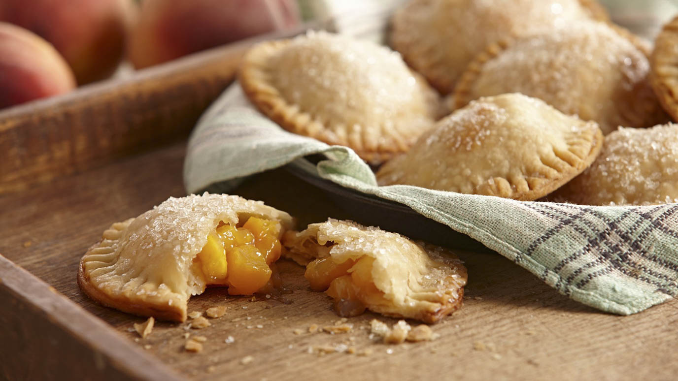 ginger_peach_mini_pies_2000x1125.jpg