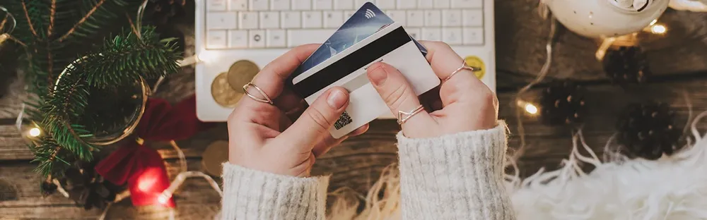 10 Tips for using a credit card for your holiday shopping