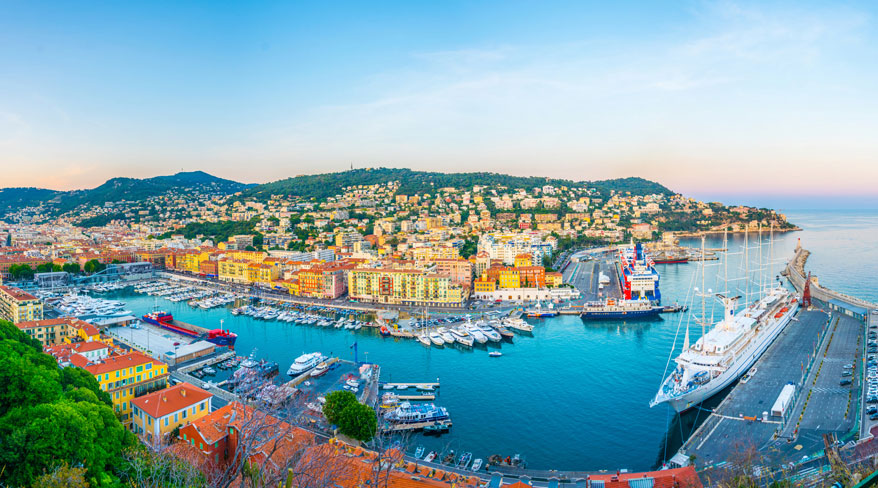 24815-floating-campus-amalfi-2c.jpg