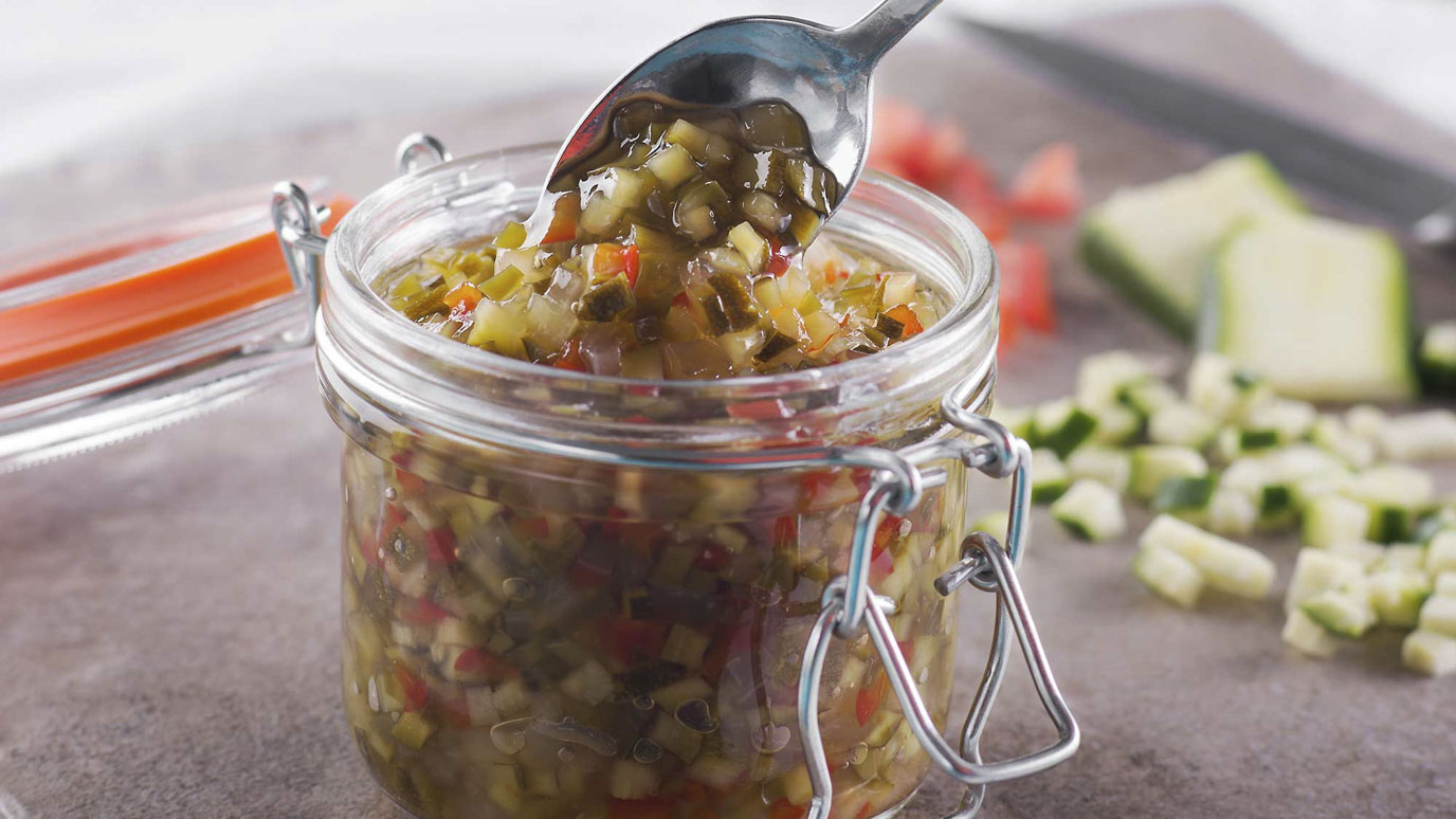 microwave_zucchini_relish_2000x1125.jpg