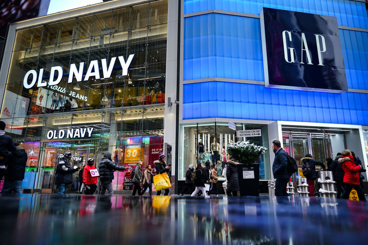 Gap Cancels Plan to Spin Off Old Navy